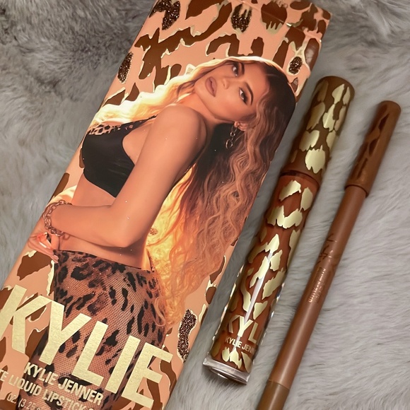 Kylie Cosmetics BNIB limited edition Can’t be tamed lip kit - Picture 1 of 3